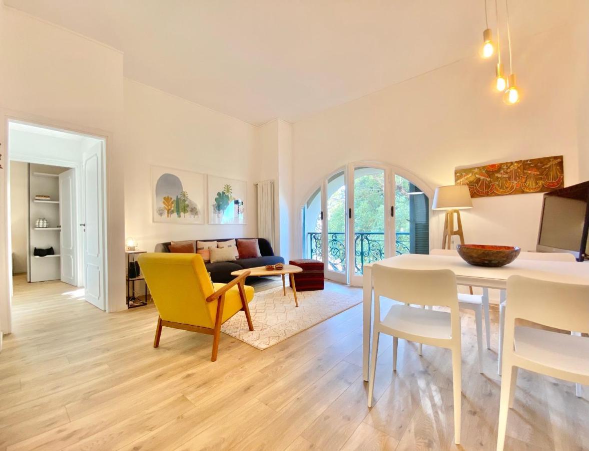 Apartmán Casaviva-Stylish Trilo With Ac-Shared Pool-Parking Janov Exteriér fotografie